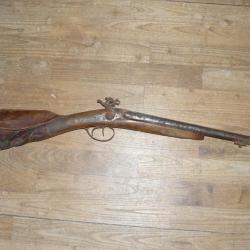 FUSIL A CANON COURT