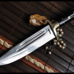 Couteau de chasse forgé à la main en acier à outils (2)