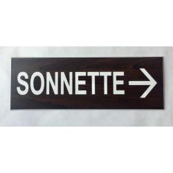 plaque gravée pancarte noyer "SONNETTE + FLECHE à DROITE Format 50x150 mm