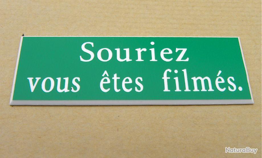 Plaque adhésive pancarte verte "Souriez vous êtes filmés" Format 50x150