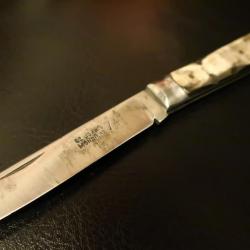 Petit  couteau pliant  de table corne véritable MONDIERE 74