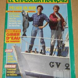 le chasseur français N° 1109 pêcher en mer