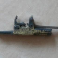 Piège à feu à capsule. Pistolet à taupes Manufrance