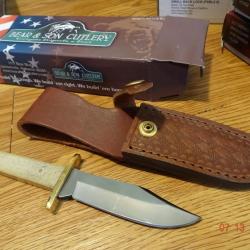 Couteau Bear & Son Baby Bowie Lame Acier 440  Manche Os Etui Cuir Made In USA BCWSB0012