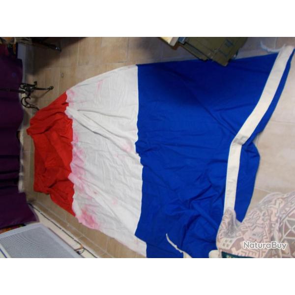 Trs Grand drapeau Franais Militaire ( MARINE )  annes 50/60