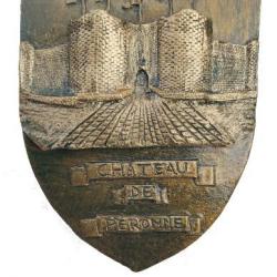 Blason du Château de Péronne avec accroche au dos