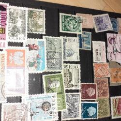 Collection de timbre complète nombreux timbres français et étrangers belle état pour la plupart