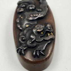 Kashira, En suaka Au Motif Du tigre. Bronze, or