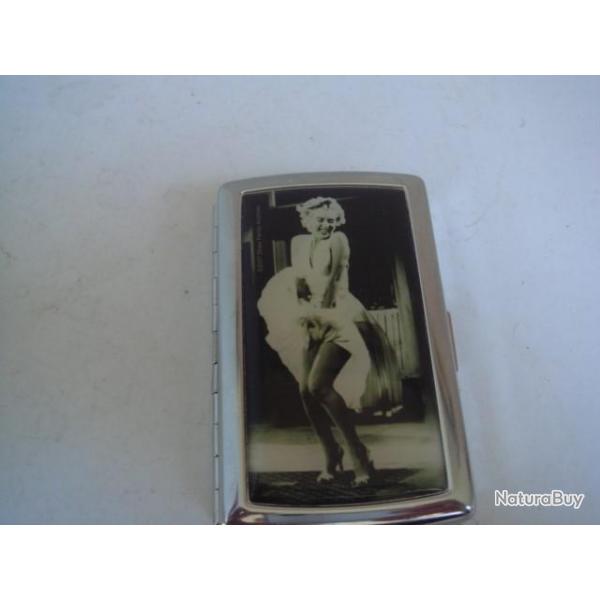 ancienne porte carte  maryline monroe 5 cm x 8,5 cm