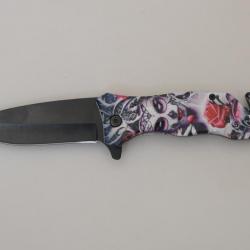 Couteau pliant décoré Santa Muerte  lame de 9 cm