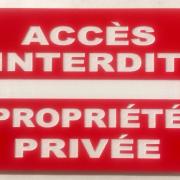 Cartello Adesivo "Propriété Privée" Chapuis – PVC Rosso 275x190 Mm Per Esterni - 2