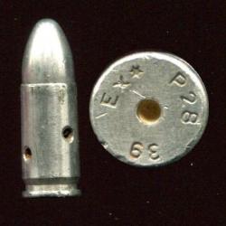 9 mm Parabellum Allemagne 1939 - inerte de manipulation nickelée -  marquage - Ex*  P28 39 - 4 trous