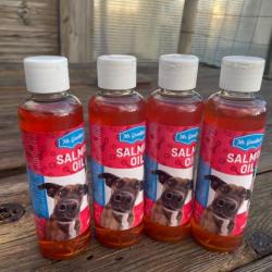 Lot de 4 Huile de Saumon Papillon 250ml = 1L POUR CHIENS DE CHASSE /CHIENS TRES SPORTIF 100 naturel