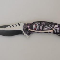 Couteau pliant décoré Skull pirate avec sabre  lame de 9 cm