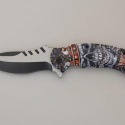 Couteau pliant décoré Tête de mort couronnée  lame de 9 cm