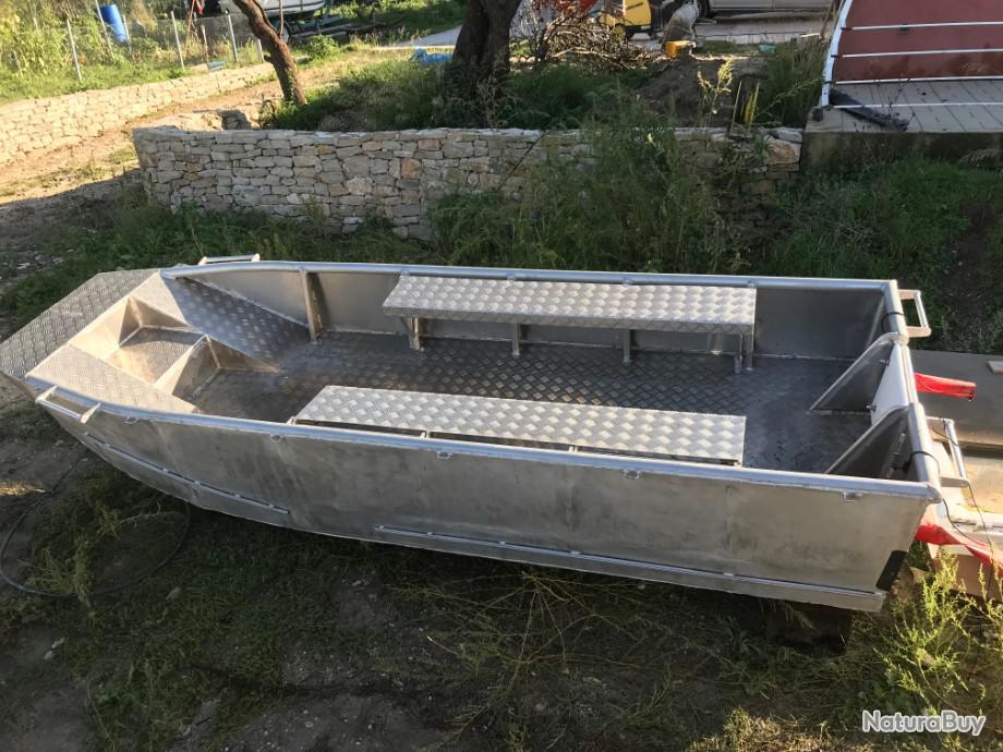 barque de peche neuve