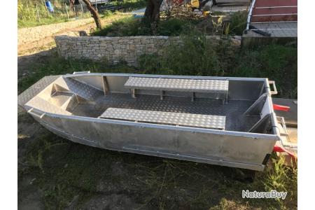 barque de peche neuve