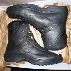 chaussures haix cuir noire 44 / chaussures tactique neuves (num 1A)