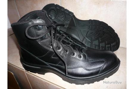 Chaussures tactiques Haix GSG9-X sur