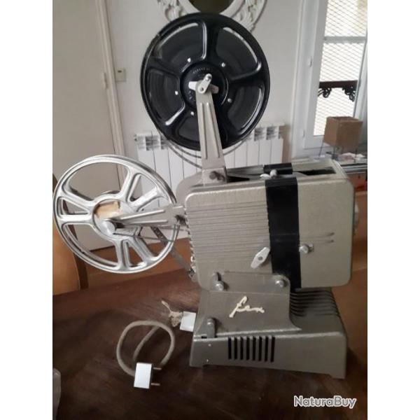 Projecteur vintage FEX en 9,5 plus films tout en bakelite annes 1950-60 En 115/120 volt collector