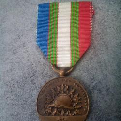 M&eacute;daille unc 14 18