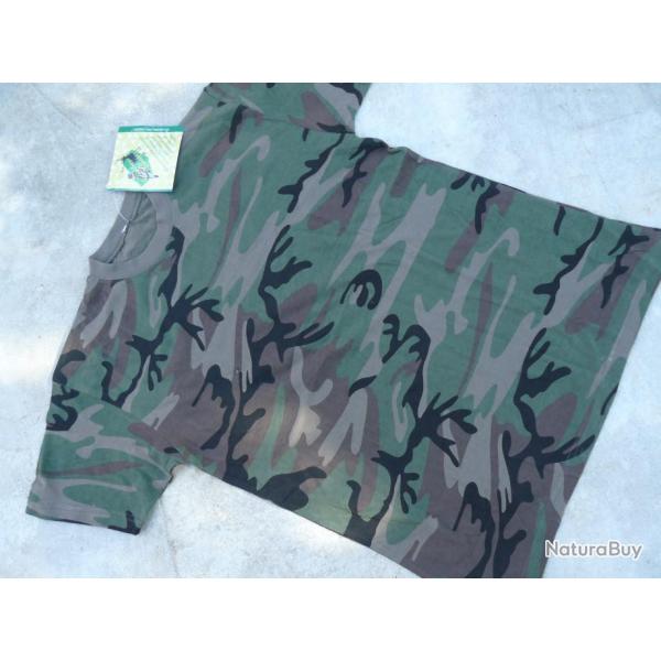 Tee shirt  Camo  T C  Taillle S