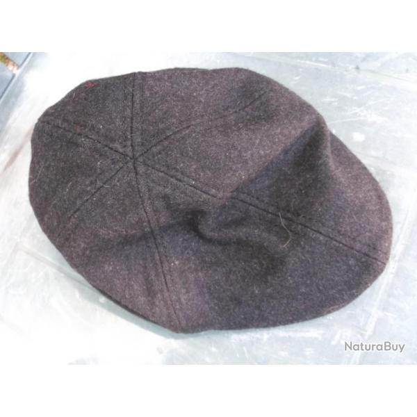 casquette forme beret