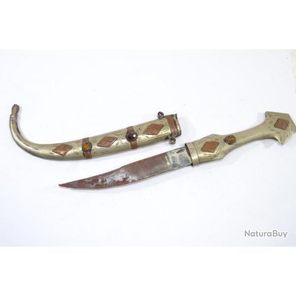 Couteau marocain Afrique du nord Maroc Dague Afrique du Nord collection Arabe Maghreb incrustations