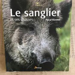 LIVRE, LE SANGLIER ET SES CHASSES