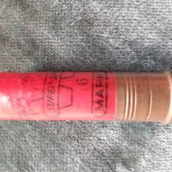 une cartouche WINCHESTER  mark 5 Rouge 20/70 mm