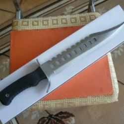 GRAND POIGNARD DE 44 CM TYPE RAMBO