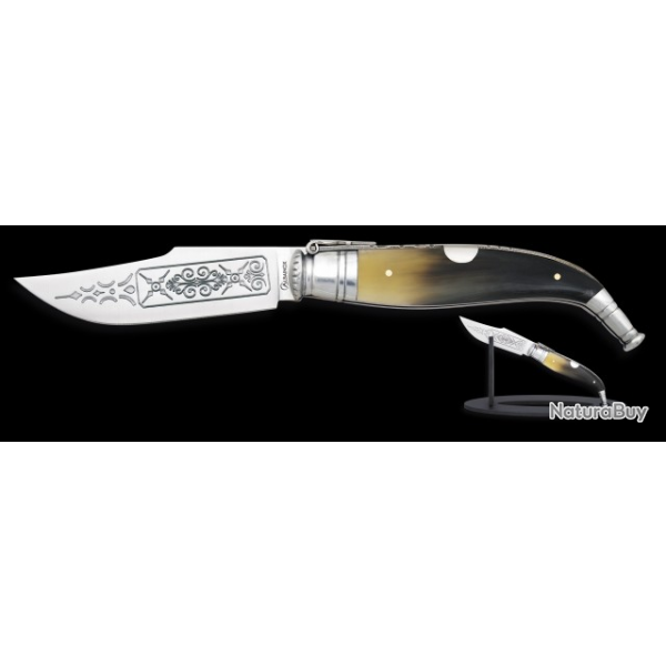 Couteau pliant CLASICA LUJO N 1. Avec support. Corne de taureau 01066071