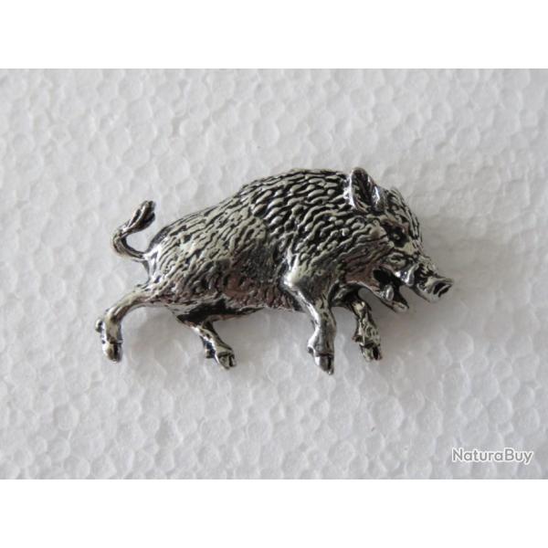 Broche Pin's de sanglier en tain chasse 32 X 20 mm