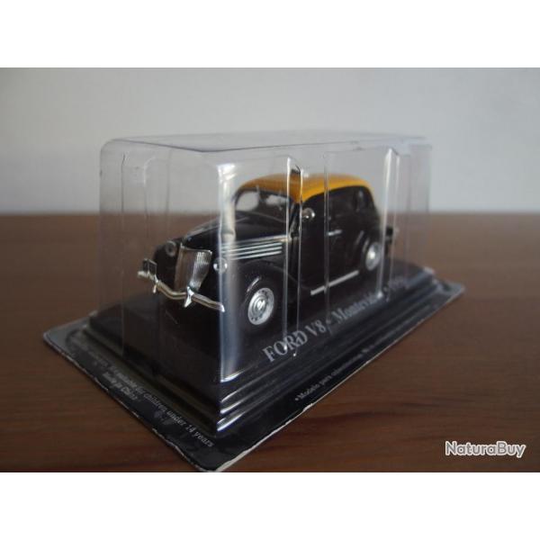 Taxi Ford V8 Montevideo 1:43 neuf