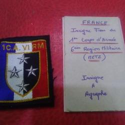 Insigne tissu 1 et corps d armée 6eme région militaire Metz