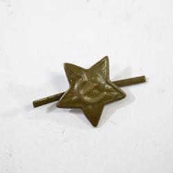 Insigne de Calot métal peint vert kaki Union Soviétique URSS étoile
