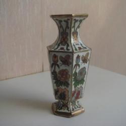 petit vase ancien cloisonné hauteur 12 cm