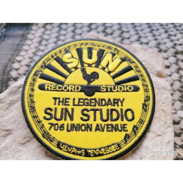 Sun Studio  ( 90 mm )  coudre ou  coller au fer  repasser
