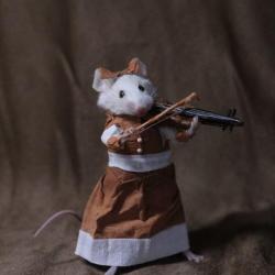 taxidermie souris musicienne violoniste taxidermy mouse rat cabinet de curiosité