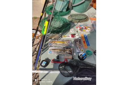 lot de materiel de peche