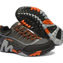Chaussures basses homme , randonnées ou trekking, gris/orange, tailles 40 à 45.