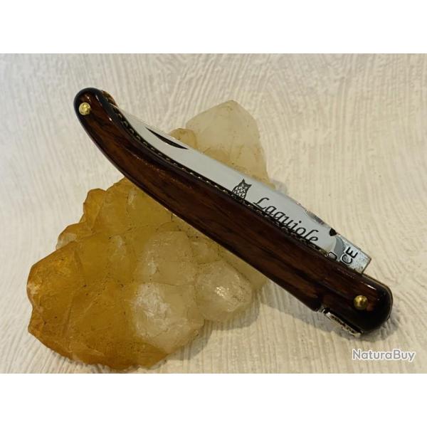 Magnifique et rare: Couteau de poche Laguiole avec son manche en rhodod marron.