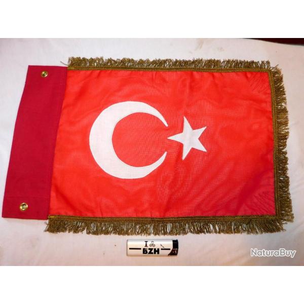 TURQUIE : DRAPEAU FANION VOITURE DIPLOMATIQUE