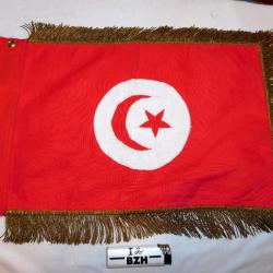 TUNISIE : DRAPEAU FANION VOITURE DIPLOMATIQUE