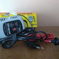 Chargeur mixte MHD 12 / 220 V
