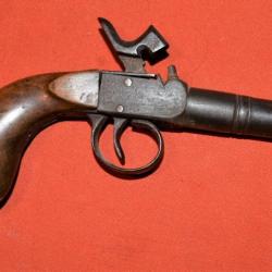 Pistolet  de voyage  19ème   (mode assez l rare  n°9A.....