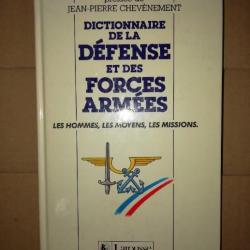 Dictionnaire de la défense et des forces armées