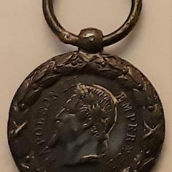Médailles commémoratives Campagne d'Italie 1859 et petit modèle.