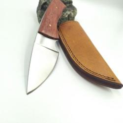 Poignard Chasseur Manche en Pakkawood avec Etui en Cuir