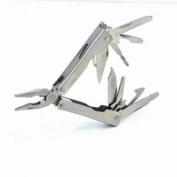 Pince multifonctions 9 outils 15 fonctions acier inox 10,5x5,5cm